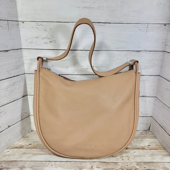 MARC JACOBS Falafel Leather Saddle Bag In Cocoon - Picture 14 of 14